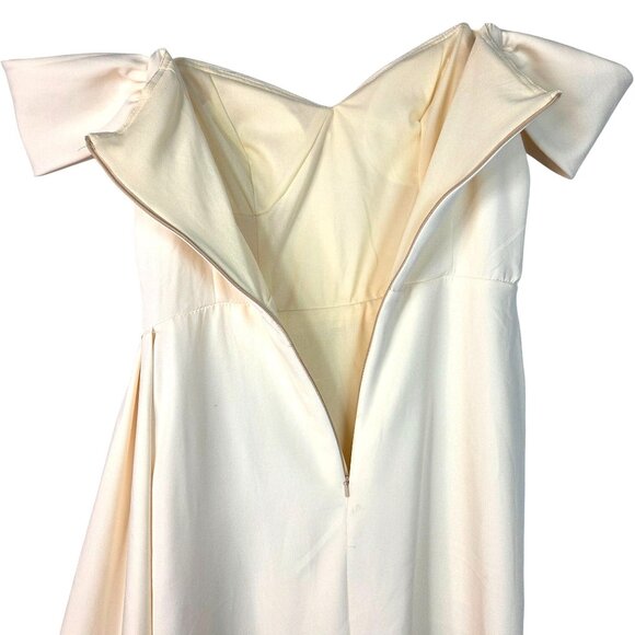 Ivory Off the Shoulder Long Train Layered Pleated Bridal Formal Gown Mid Size 14 - Picture 7 of 9